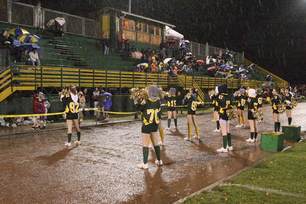 10501_VHS_Homecoming_2007_second_half